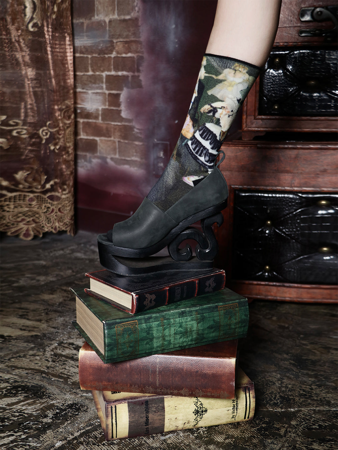 【大阪文化服装学院コラボ】踊るように夢を纏う