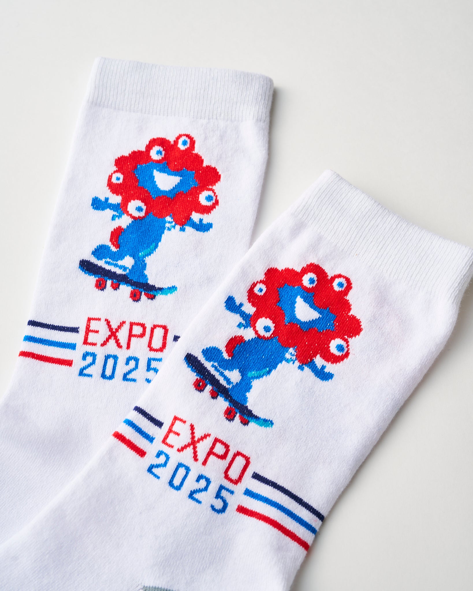 EXPO 2025 ミャクミャク マスコット付き靴下 3足セット EXPO2025 ミャクミャク ソックス ぬいぐるみ風資材付き ブルー